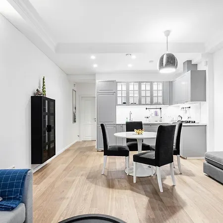 Aura Apartament 1 Bedr 公寓